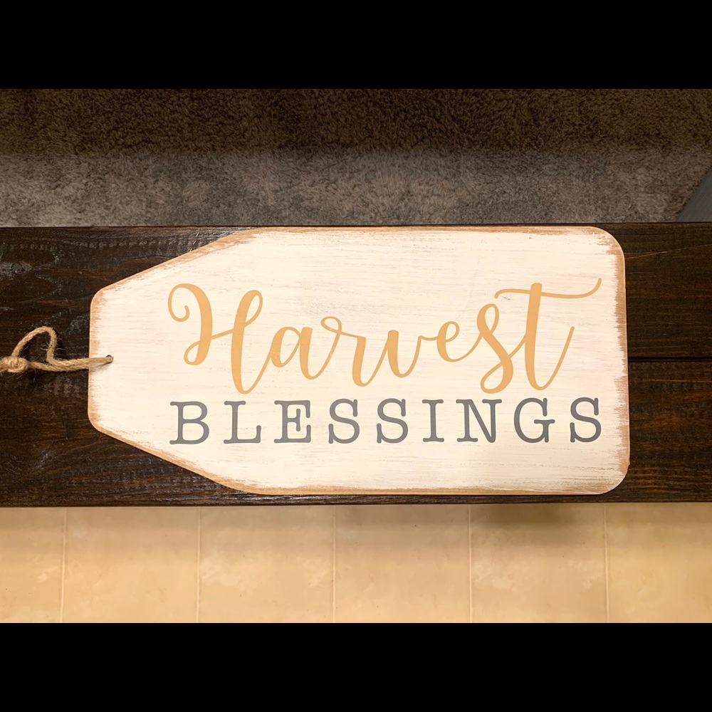 Harvest Blessings Tag Wall Decor